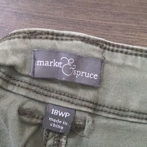Market & Spruce Olive Green Shorts size 18W Petite - Picture 3 of 10